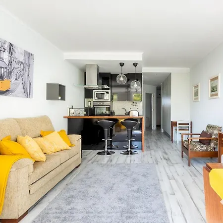 شقة Cvelos Carcavelos Exquisite Retreat Near The Beach كاركافيلو